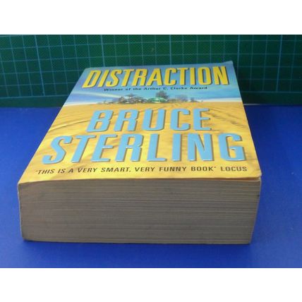 Distraction by Bruce Sterling PB VG
