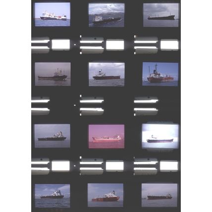SLC029 - Bulk Lot Oil Tankers - 12 , 35mm Colour Slides