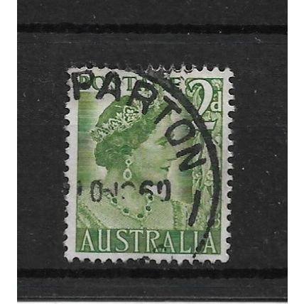 Australia.SG237 2d Queen Elizabeth (Yellow-Green).Fine Used.Dec21c