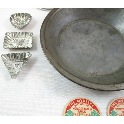 Vintage 10 Pc. Lot of Small Kitchen Items, Molds, Funnel, Milk Bottle Caps, etc.