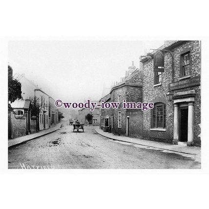 pu1610 - Hatfield , The Blue Bell Pub - Yorkshire - print