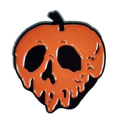 Skull Apple Pin Badge Metal 3 x 3 cm Cartoon Style Gothic Halloween BA130