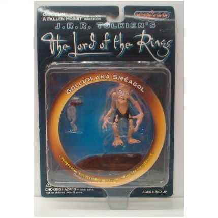 LORD OF THE RINGS ' MIDDLE EARTH ' GOLLUM AKA SMEAGOL action figure