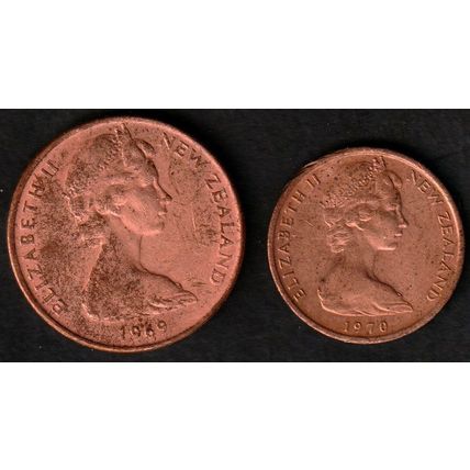 New Zealand One and Two Cent Coins 1969 2c 1970 1c NZ Fern QE II