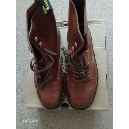 Dr Martens 1460 Pascal Boots Brown Size UK 9