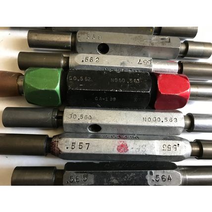 LOT THE PIPE MACHINERY GO NO GO PLUG GAGE .553,.557,.565,.562,.557,.555,.570,ET