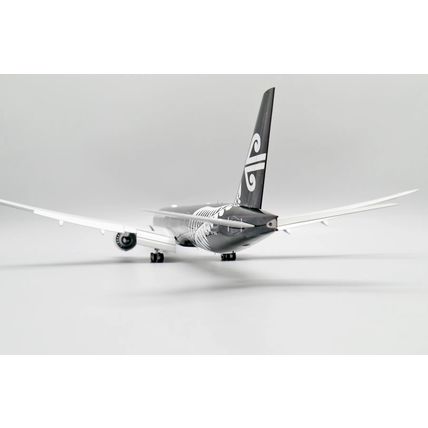 B777 AIR NEW ZEALAND ALL BLACKS REG:ZK-OKQ - JC WINGS XX20157A 1/200 - PRE ORDER
