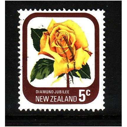 NEW ZEALAND 1975 5c Diamond Jubilee Rose Sg 1090 Fine used