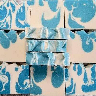 Big Easy- Coconut Milk Bergamot Ylang Ylang[ ]