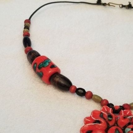 Beautiful Red Flower Medallion Necklace