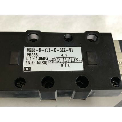 NEW SMC VSS8-8-YJZ-D-3EZ-V1 PNEUMATIC SOLENOID VALVE DC21-26V, 24 VDCL,sm