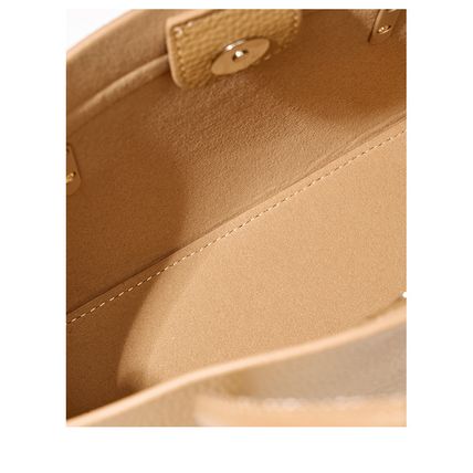 Women Handbags Genuine Leather Large Capacity Shoulder Bag Brown