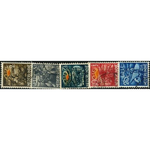 1937 NVPH 230/234 - fine used (o)