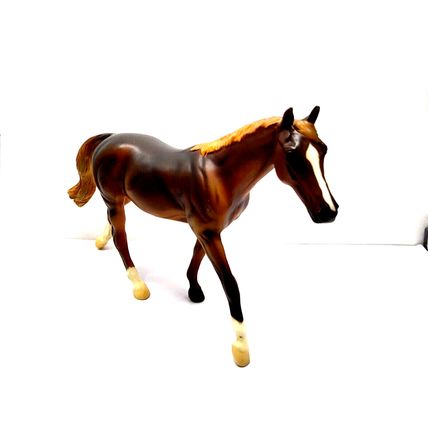 Breyer ARIAT Horse Model 500107 Limited Edition Chestnut Warmblood Retired
