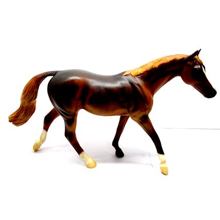 Breyer ARIAT Horse Model 500107 Limited Edition Chestnut Warmblood Retired
