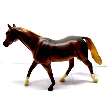 Breyer ARIAT Horse Model 500107 Limited Edition Chestnut Warmblood Retired