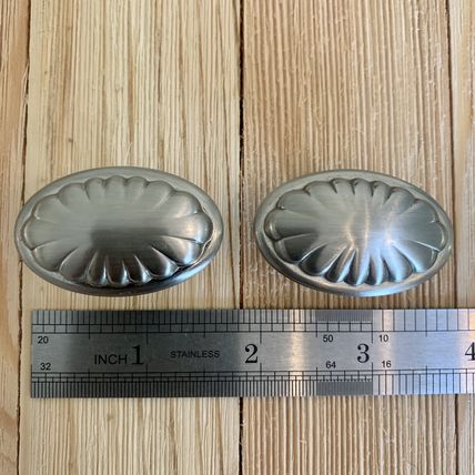 Set of 2 Satin Nickel Oval Shell Knob Cabinet Pulls Flower Drawer Knobs Hardware