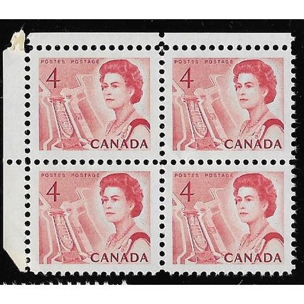 1967/1973 SG 582 - MNH (**) - block of 4