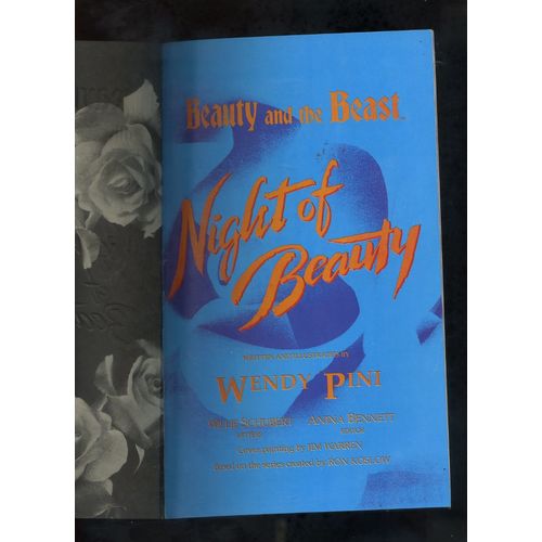 Beauty and the Beast #1 CBS tv show Wendy Pini First 1990 MINT Night of Beauty