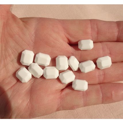 12 Swarovski Chalkwhite Rectangle Glass Beads 12.5 x 10mm #5105 Chalk White 107