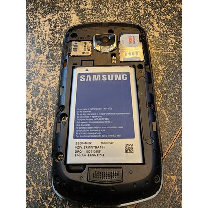 Verizon Samsung Droid Cellphone Black Semi Working