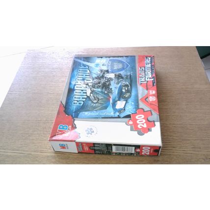 TRANSFORMERS: BARRICADE Jigsaw Puzzle (200 Piece) MB Puzzles (2007)