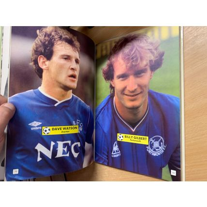 1987 "THE TOPICAL TIMES FOOTBALL BOOK 1988" SOCCER ANNUAL HB BOOK (P4)