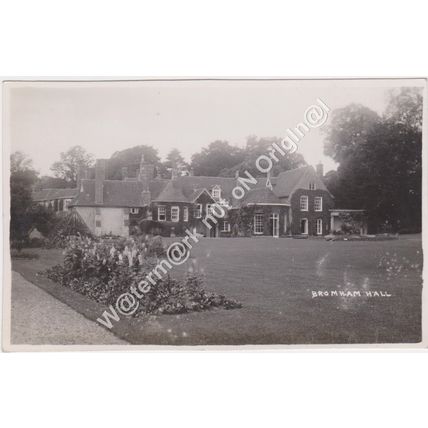 RP The Hall & Garden Bromham nr Bedford 1935
