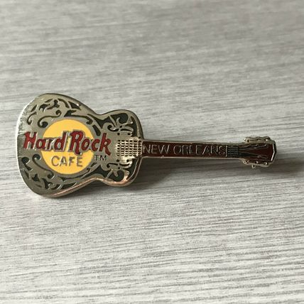 Hard Rock Cafe NEW ORLEANS Steel Guitar PIN silver colour - HRC VGC