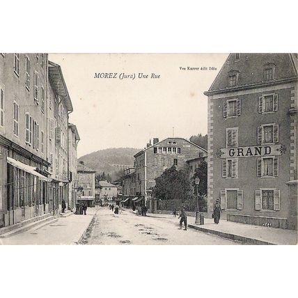 39 - Morez - une rue