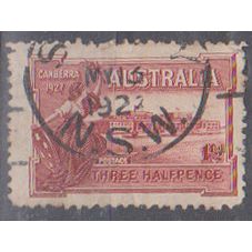 Australia 1927 Canberra 1 & half pence red SG AU105