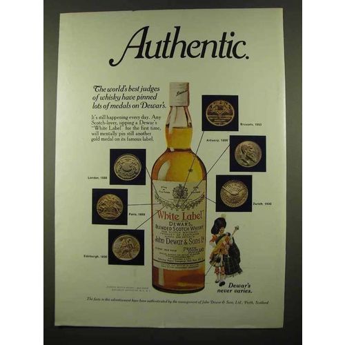 1975 Dewar's White Label Scotch Ad - Lots of Medals