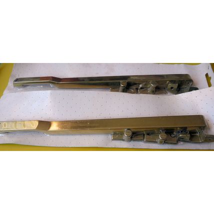 NEW PAIR OF GOLD METAL FINISH WINDOW STAYS