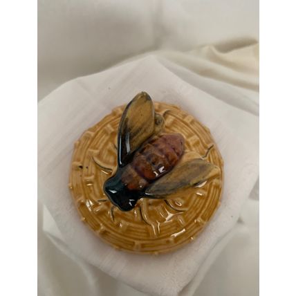 Honey Pot approx 110mm high Unused