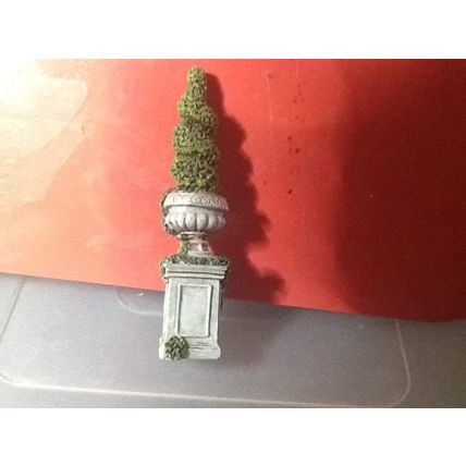 Resin Topiary Pre Loved 1:12th scale miniature