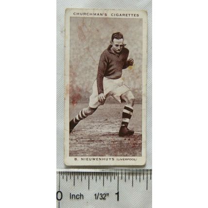 1938 Churchmans Association Footballers No. 33 B. Nieuwenhuys, Liverpool