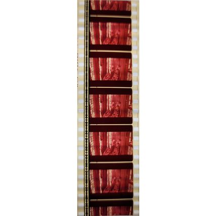 Pk GEB -K - MIX - K c058F . 1 STRIP OF 5 - 35MM FILM CELLS. ( )