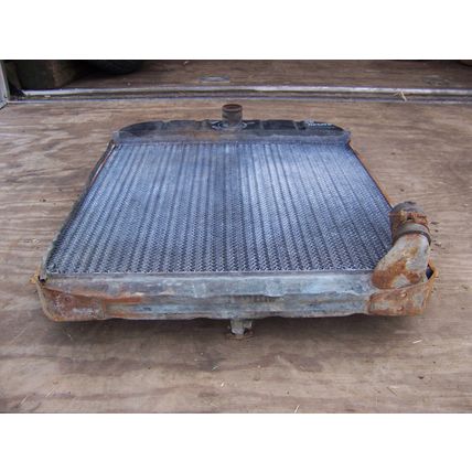 VINTAGE MOPAR RADIATOR OEM #1346846