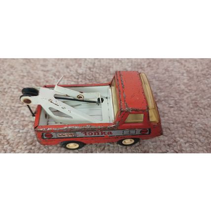 tonka toy tow truck