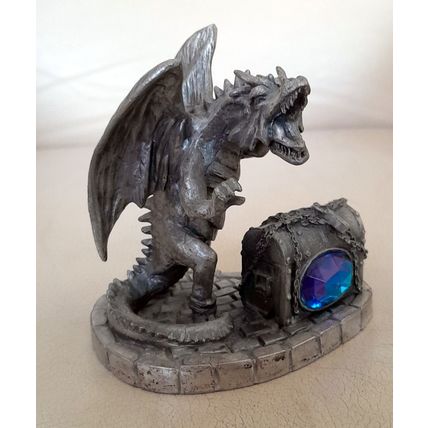 Tudor Mint - The Ferocious Dragon by Sally Clarke #3865