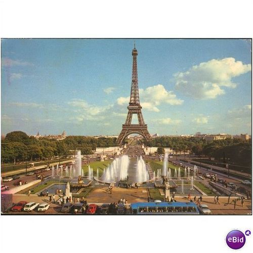 France PC - La Tour Eiffel et les Jardins du Trocadero
