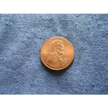 1995 (D) U S A ONE CENT COIN.