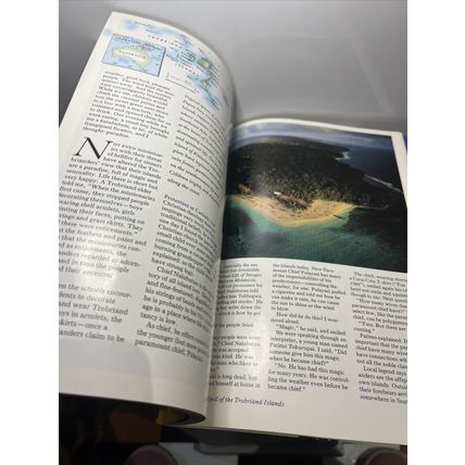 National Geographic Magazine July 1992 Mountain Lions - Vintage Collectable