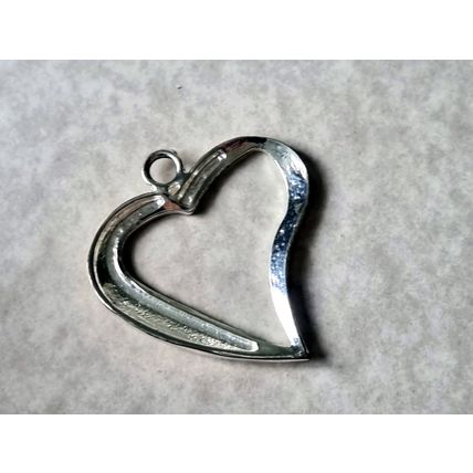 Large Stylised Heart Pendant, Chunky Silver Tone Necklace Charm, Jewellery