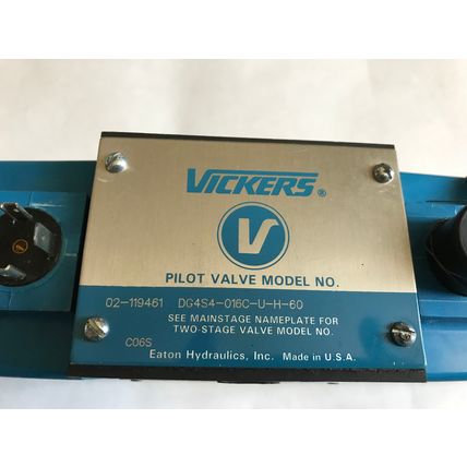 NEW VICKERS 02-119461 PILOT DG4S4-016C-U-H-60 HYDRAULIC SOLENOID VALVE 879147,ES