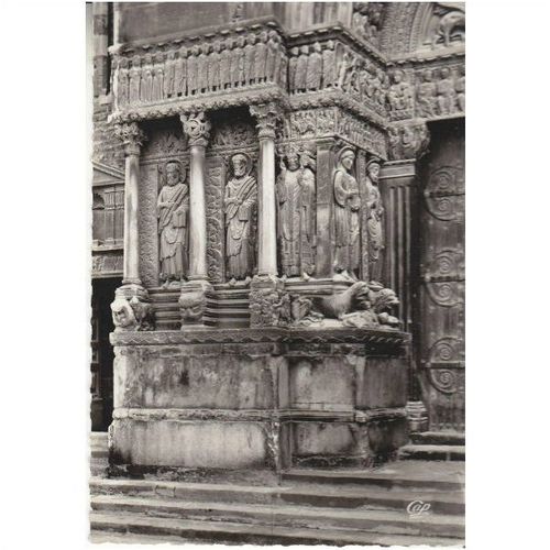 B&W Photo Postcard - Doorway Church of St Trophime Arles Provence, France CAP578