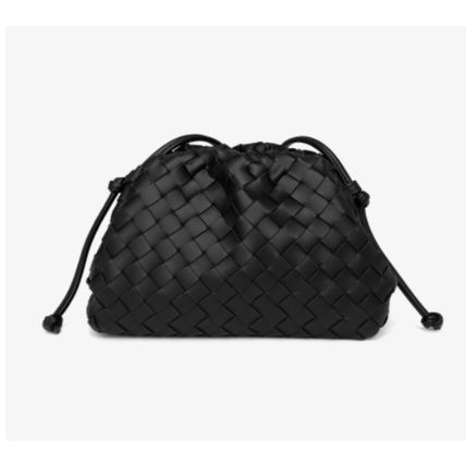 Sweet And Stylish One Shoulder Crossbody Clutch I’m Not Mini Pounch