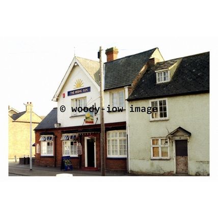 pu0164 - The Rising Sun Pub , Biggleswade , Bedfordshire - print 6x4