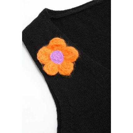 Black 3D Flower Decor Cropped Sweater Vest