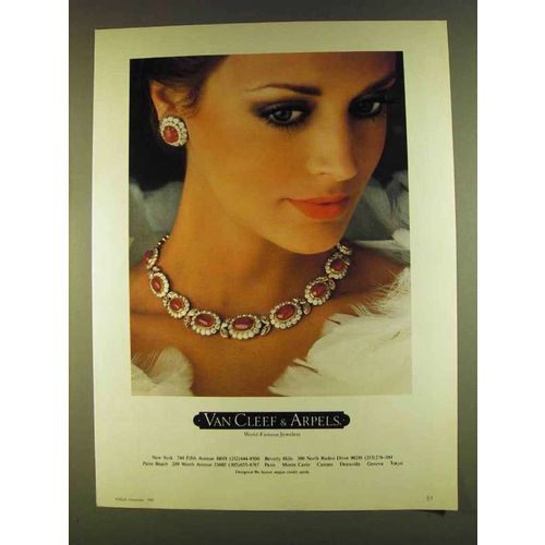1980 Van Cleef & Arpels Necklace and Earrings Ad